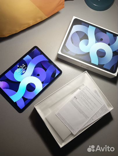 iPad Air(4-го поколения) Wi-Fi 64 гб 10.9 2020