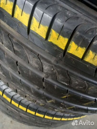 Roadstone N'Fera SU1 245/45 R18