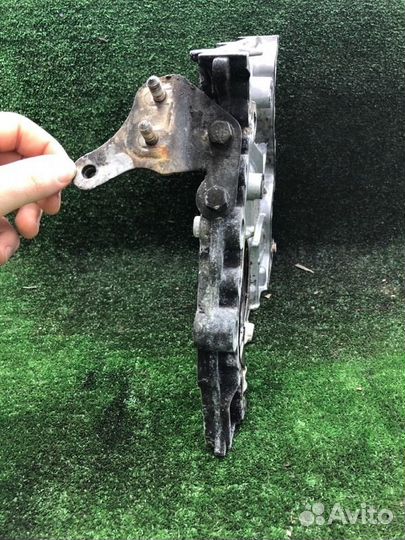 Крышка блока грм Bmw 2-Series F44 B38A15A 2020