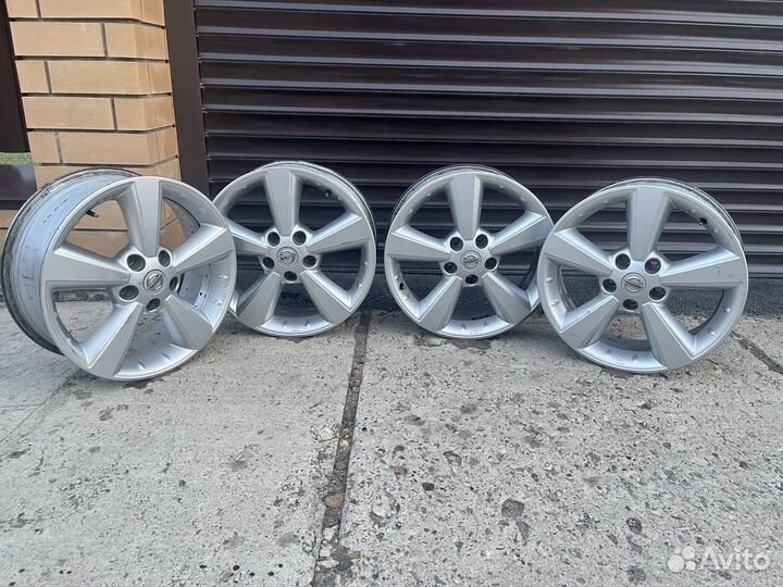 Литые диски r17 5x114 3 Nissan Qashqai