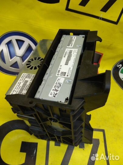 Блок мультимедиа Audi A4 седан 2.0 cdnc 2010