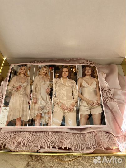 Женский пинюар