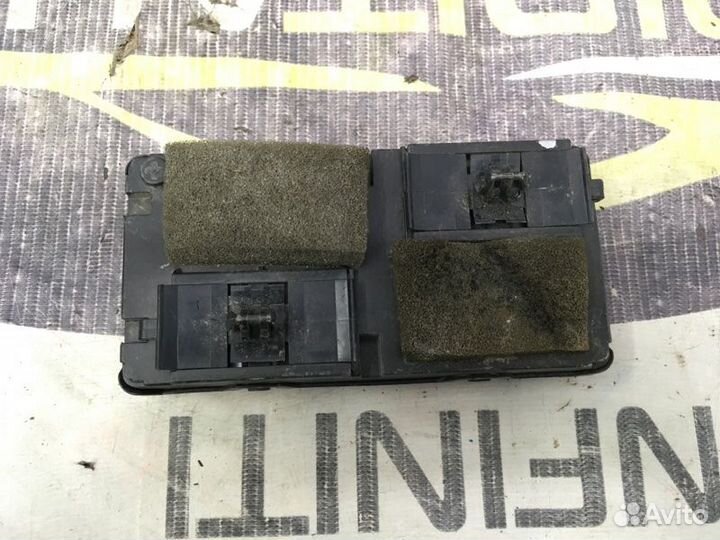 Блок управления Peugeot 407 2004-2011