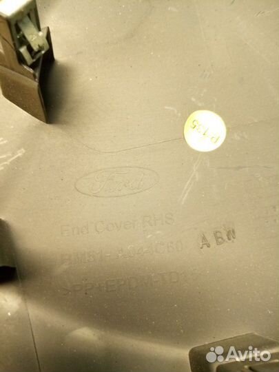 Накладка торпедо правая Ford Focus CB8 pnda 2012