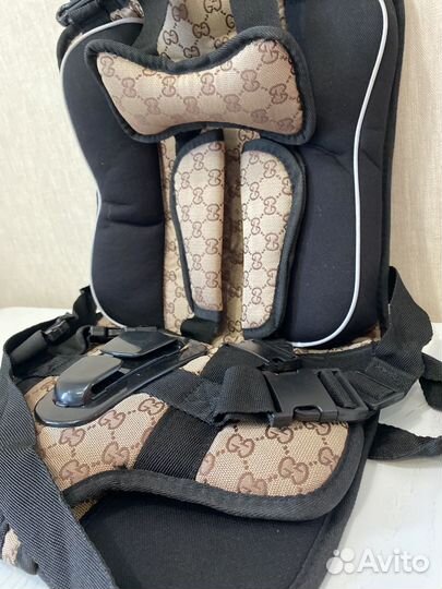 Детское бескаркасное автокресло