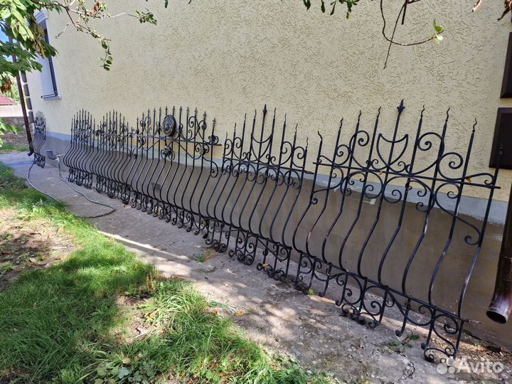 Решетки на окна кованые