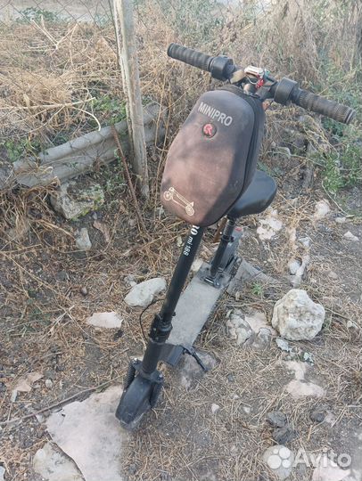 Продаю электросамокат