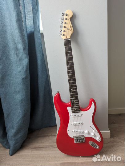 Электрогитара fender squier MM Stratocaster