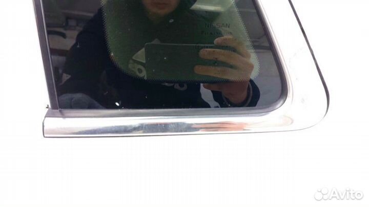 Стекло кузовное глухое заднее левое Nissan Qashqai