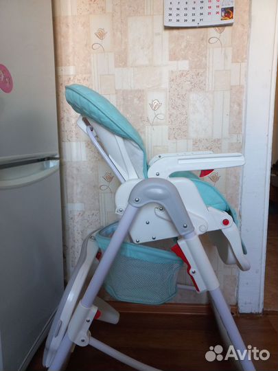 Стульчик для кормления babyton