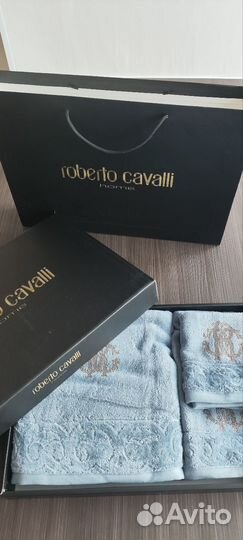 Набор полотенец в подарочной упаковке