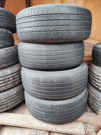 Yokohama dB Decibel E70 215/55 R17