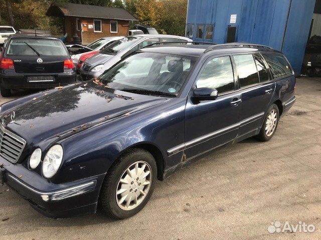 Разбор на запчасти Mercedes E W210