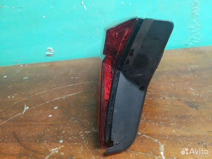 Фонарь правый Volkswagen Tiguan 2