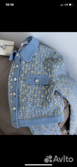 Новый джинсовый костюм нарядный с пайетками