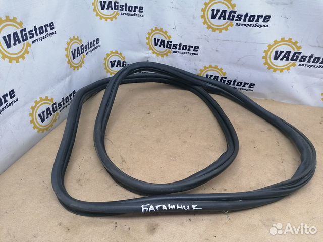 Уплотнитель багажника Volkswagen Passat B5