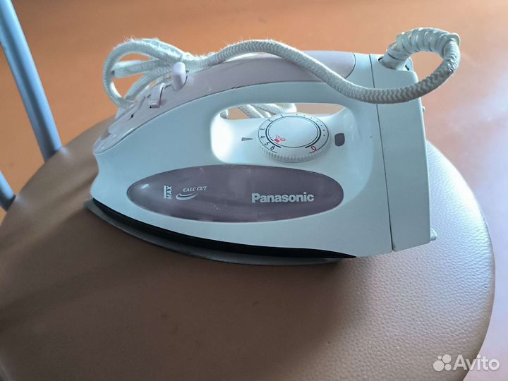 Утюг Panasonic NI-A235TS