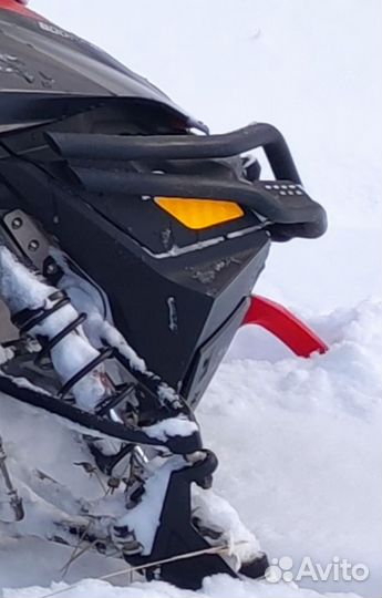 Ski-Doo Summit 800 XM 154 -2014