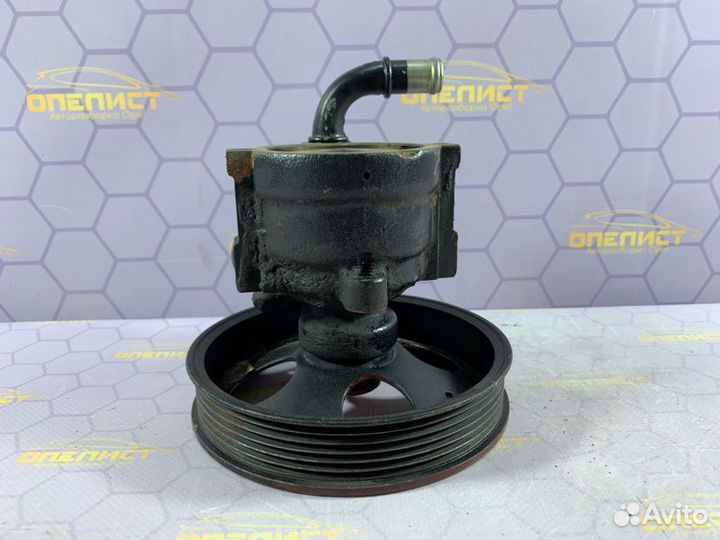 Насос гидроусилителя Opel Omega B X20XEV