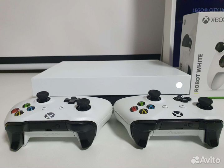 X Box ONE X белый 2tb SSD 60игр-430 игр