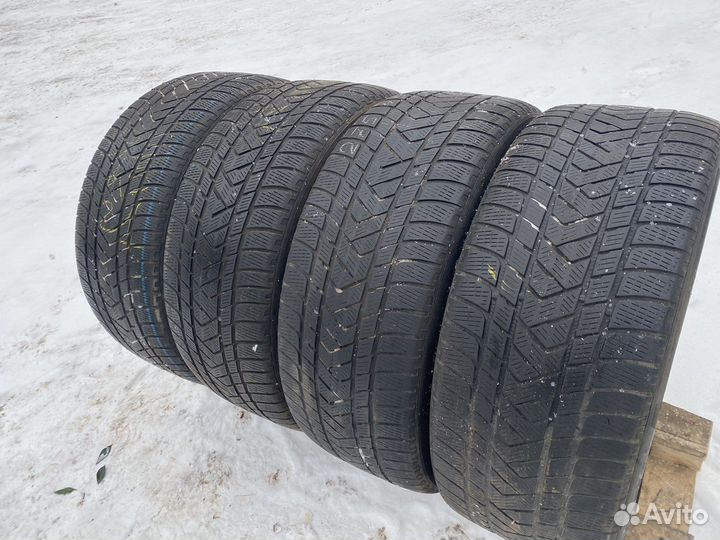 Pirelli Scorpion Winter 275/45 R21