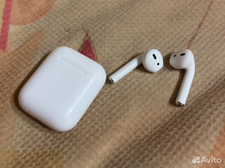 AirPods 1 поколения оригинал