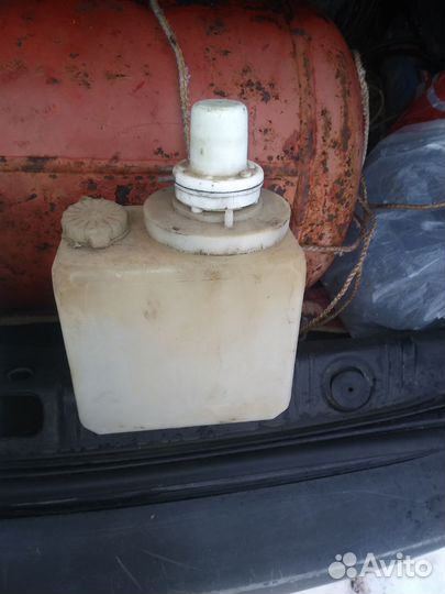 Бачок омывателя ваз 2107