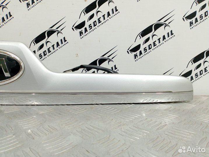 Накладка двери багажника Kia Sportage JE 2.0 G4GC