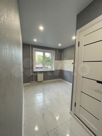 2-к. квартира, 54 м², 1/9 эт.