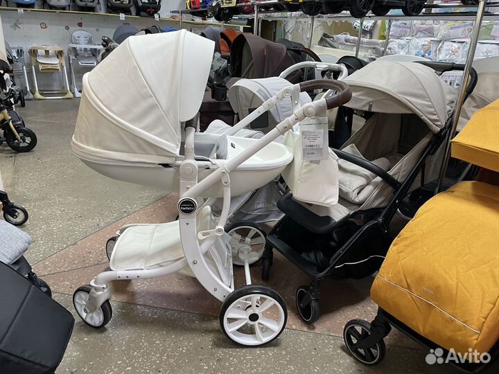 Коляска 2в1 Экокожа молочный в наличии