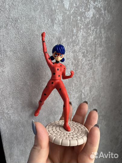 Киндер макси Леди Баг