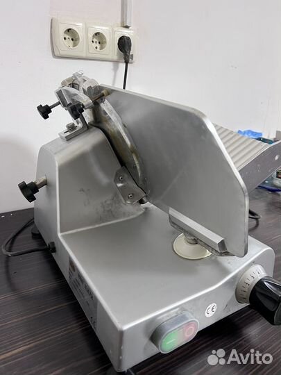 Продам слайсер для нарезки