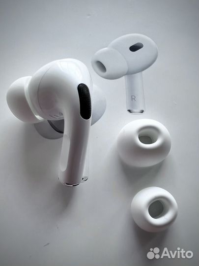 Левый наушник AirPods Pro 2 (2023) A3048