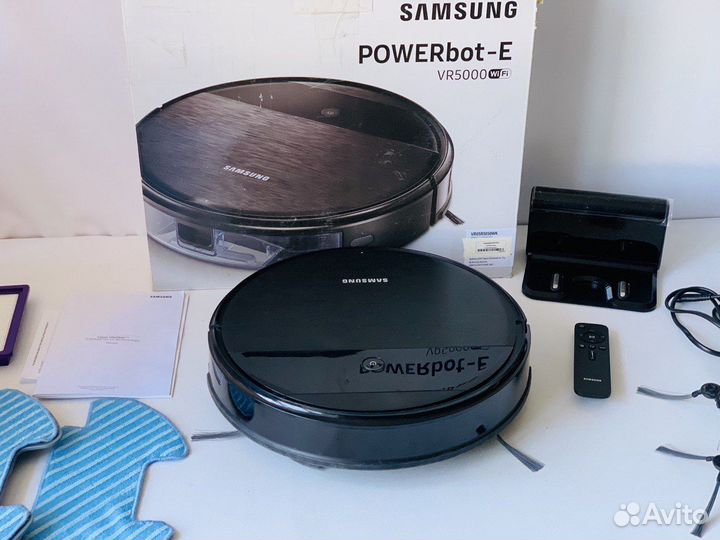 Робот-пылесос Samsung VR05R5050WK