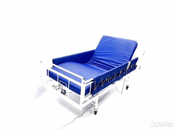 Медицинская кровать для лежачих больных