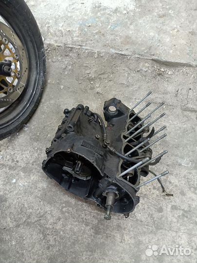 Suzuki gsx r, RF 400 на запчасти