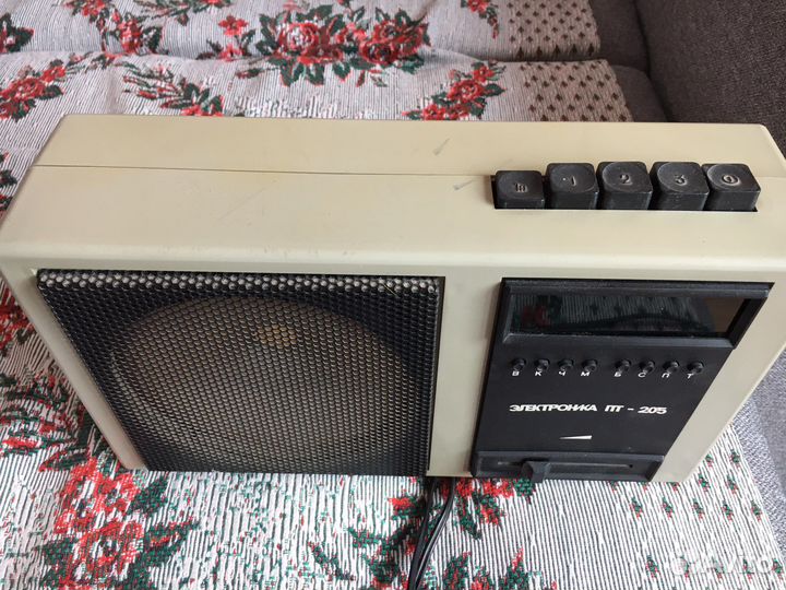 Радиоприемник 3-пр. Маяк 204 и Электроника пт-205