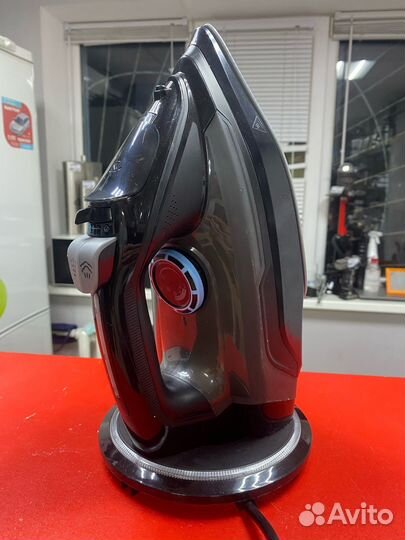 Утюг Qilive Q.5525 Отличный