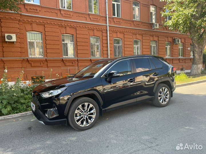 Toyota RAV4 2.0 CVT, 2022, 9 684 км