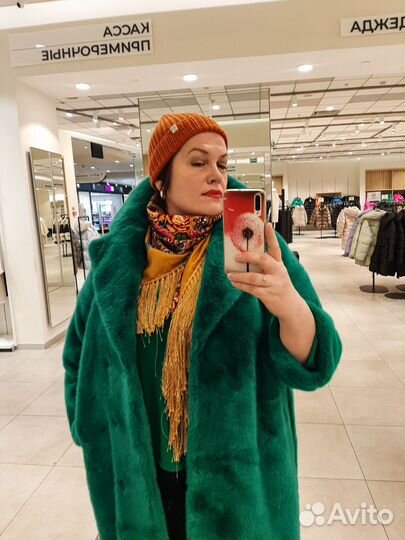 Стилист имиджмейкер