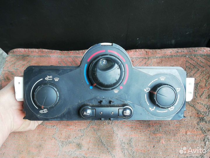 Блок управления отопителем Рено Меган 2