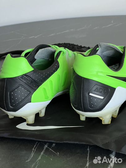 Футбольные бутсы Nike CTR 360 Maestri III FG