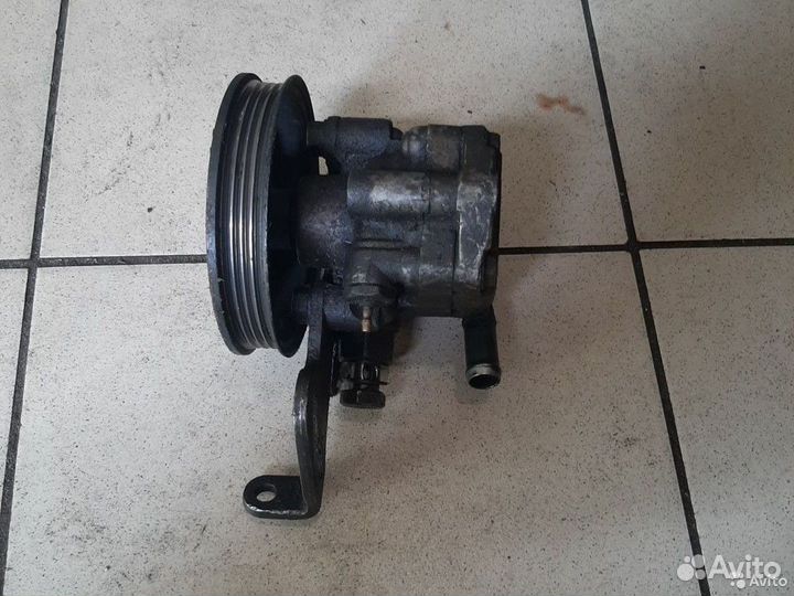 Насос гур Kia Rio 1