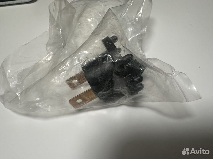 B28V510A3A,B28V-51-0A3A, mazda, Патрон лампы