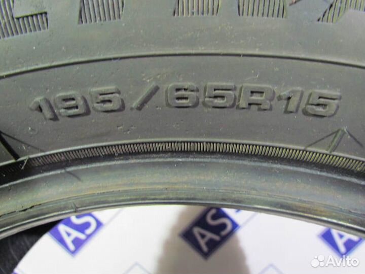 Goodyear Ultragrip Ice Arctic 195/65 R15 101K