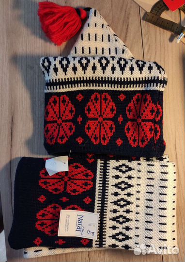 Комплект шапка и шарф финский