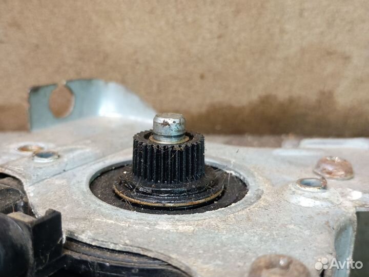 Моторчик стеклоподъёмника Magentis Hyundai Sonata