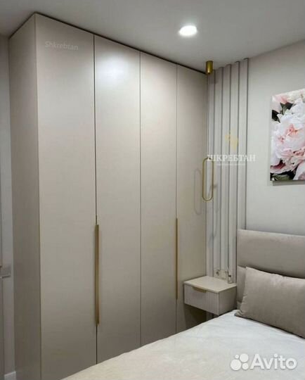 Шкаф для одежды встроенный