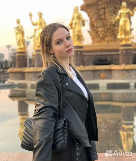 Преподаватель английского языка