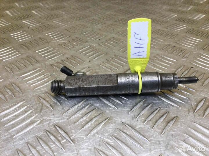 Форсунка Audi A3 046130201e AHF